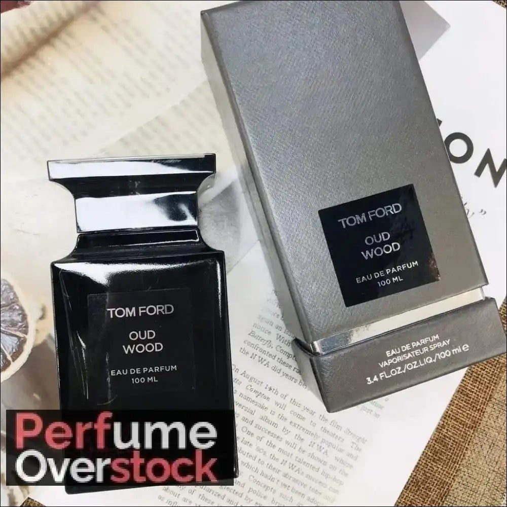 Tom Ford ’Oud Wood’ Eau de Parfum 3.4oz / 100ml Black Unisex - Eau de Parfum