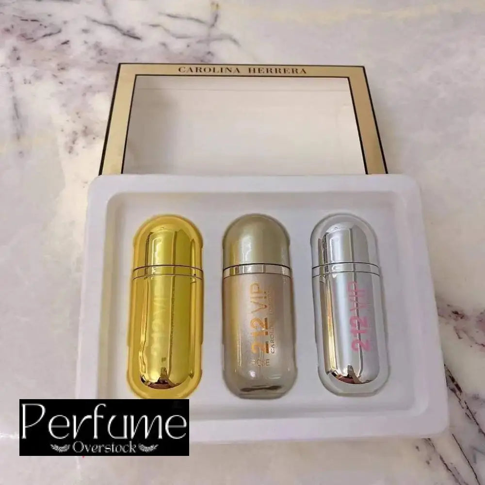 Carolina Herrera 212 Vip 3 in 1 Perfume Gift Set For Women